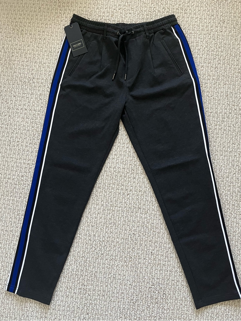 NWT Jack & Jones Men’s Striped Tapered Jogger Pant 31x34